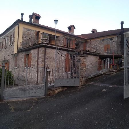 Locazione Turistica La Ca Gialla Leilighet Pontremoli Eksteriør bilde